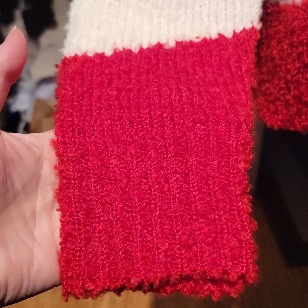 Chanel Uniform 22P Red and White Women's Sweater - Picture 4 of 10